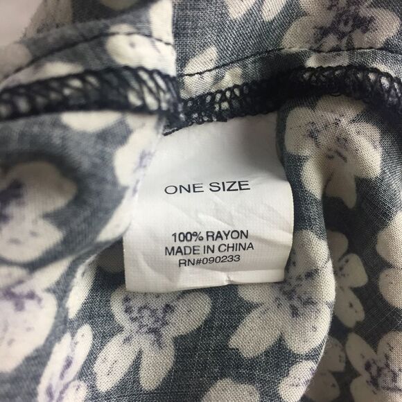 Brandy Melville Black Floral Long Kimono Cardigan - Picture 7 of 7